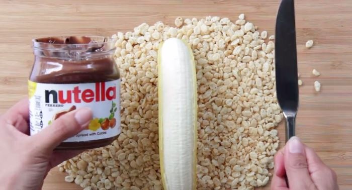 فيديو- تعلموا تحضير سوشي الموز والشوكولا