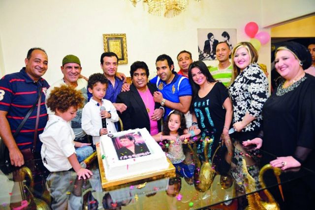 أحمد عدوية يحتفل بعيد ميلاده