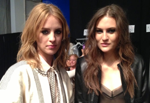 لعيون مدخّنة ولمّاعة مثل عرض Jill Stuart 