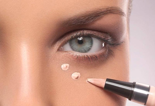 نصيحة لاختيار خافي العيوب