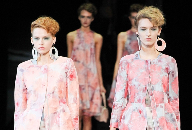 في عرض Giorgio Armani، حديقة ساحرة تحت المحيط