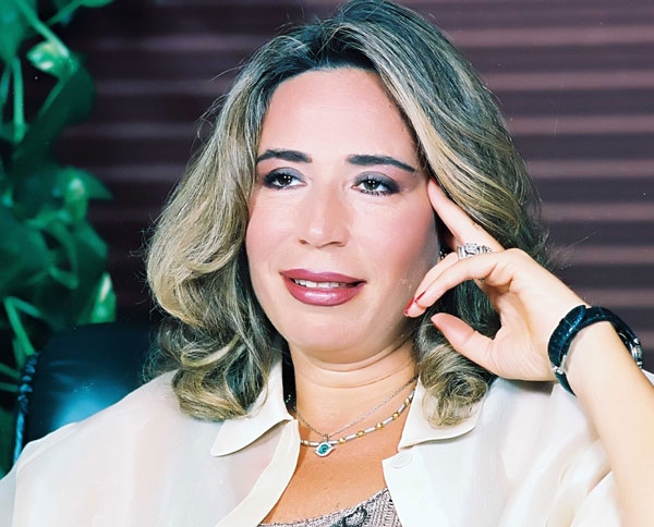 إيناس الدغيدي: صداقتي بيسرا أقوى من الشائعات 