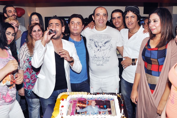 المخرج أحمد الفيشاوي يحتفل بعيد ميلاده