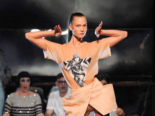 من عروض باريس: Jean Paul Gaultier