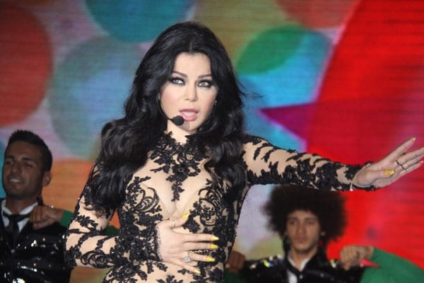 هيفاء وهبي هل تجسد شخصية الفنانة الراحلة كاميليا؟
