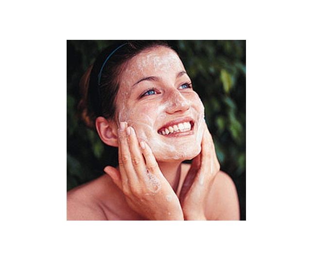 امنحي بشرتك النضارة التي تستحقها