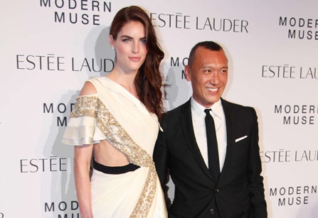 Estée Lauder تحتفل بعطرها الجديد في نيويورك