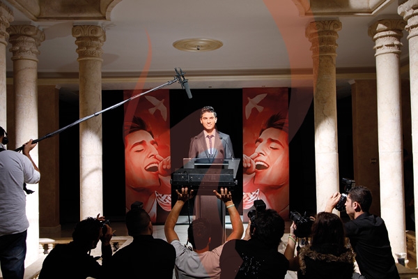 محمد عساف: أهلي بانتظار اتصالٍ من شيرين لطلب الزواج!