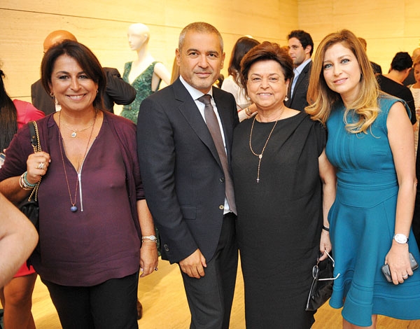 إيلي صعب يعزز دور بيروت الفنّي