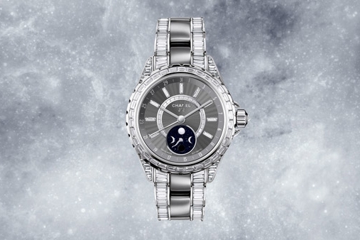 J12 Moonphase Chromatic HJ sky