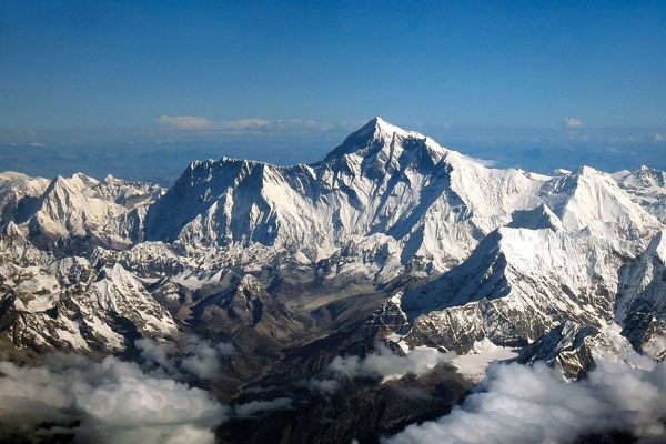 قمة إيفرست في النيبال