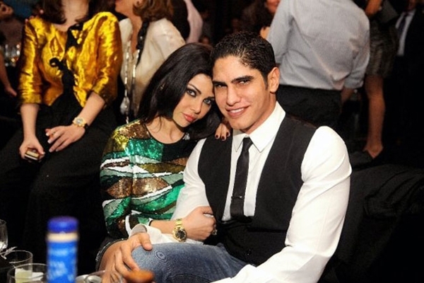 قبل 3 أشهر من طلاقها: