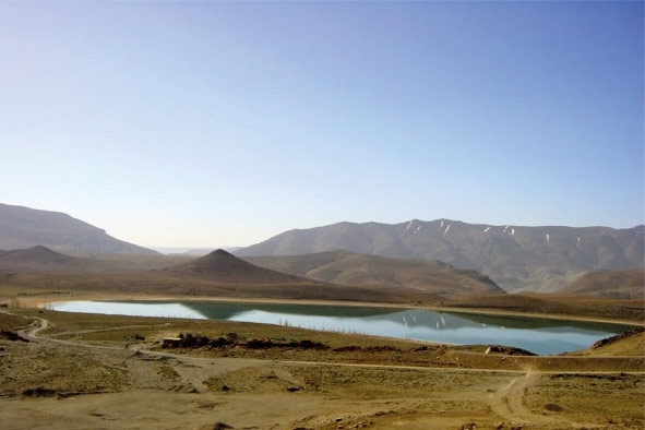 بحيرة تسليت