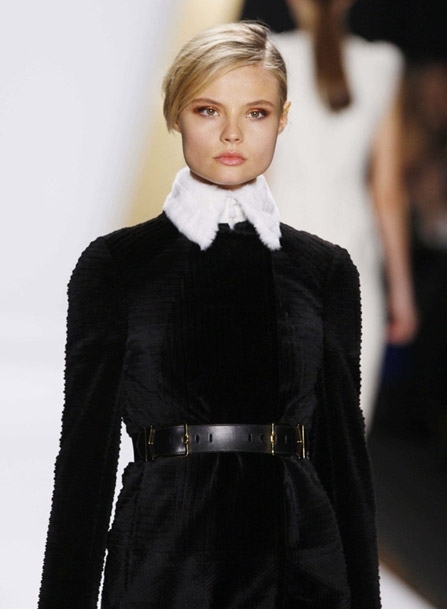 في عرض J.Mendel - Gucci Westman: المرأة أنيقة.