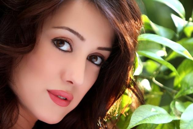 كيف دافعت كندة علوش عن أحمد عز؟