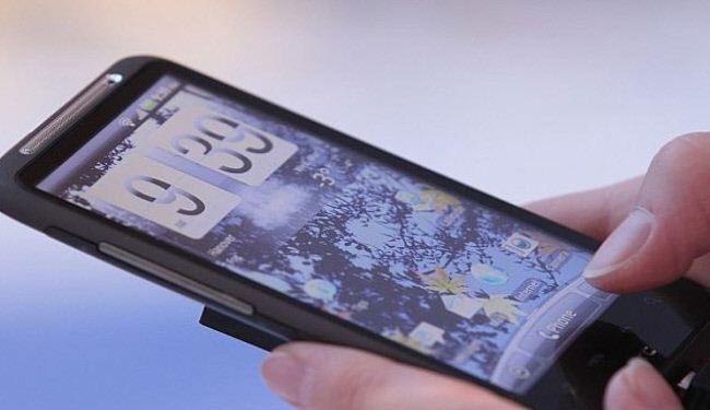 كارثة في الهواتف الذكية - رسالة واحدة تخترق كل خصوصية هاتفكم الذي يعمل على نظام اندرويد