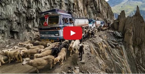 بالفيديو - تعرفوا على أخطر 10 طرقات في العالم