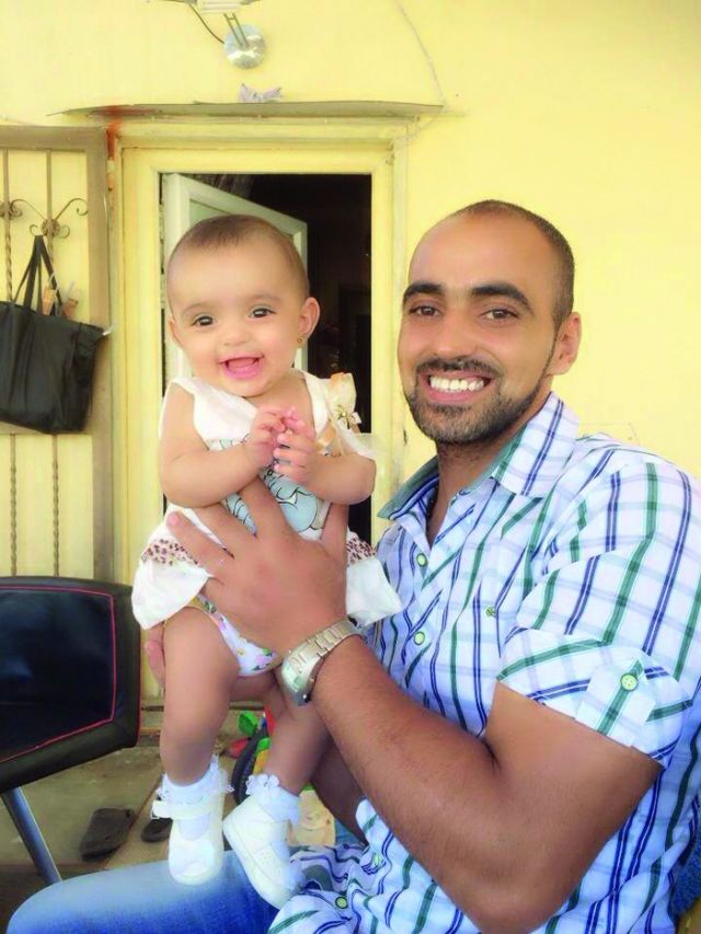 محمد الزين مع ابنته