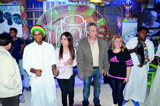 مها أحمد والمخرج أحمد صقر وأمل رزق