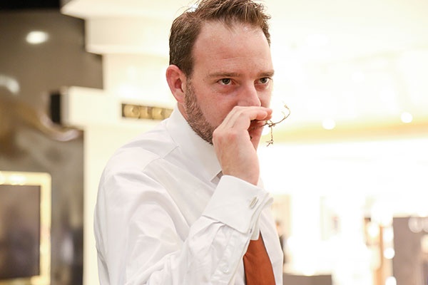 لويس بيكوك خبير العطور لدى P&G Prestige: «يرمز عطر Gucci Bamboo إلى القوة والجمال تماماً كامرأة غوتشي» GUCCI