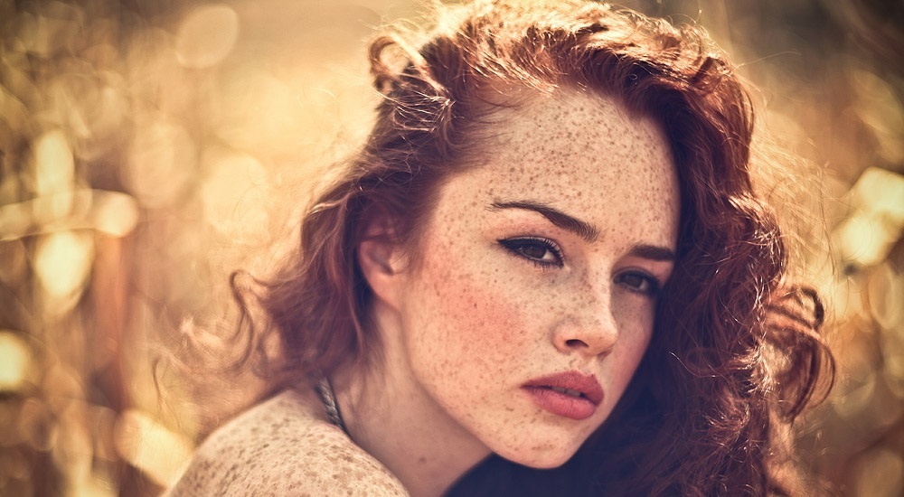 خطوات سريعة لاخفاء النمش المزعج