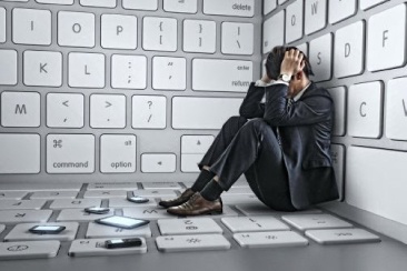 لهذه الأسباب.. مدمنو مواقع التواصل الاجتماعي 