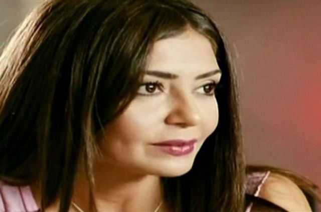 عودة والدة ميرنا المهندس فلماذا كانت خارج مصر؟