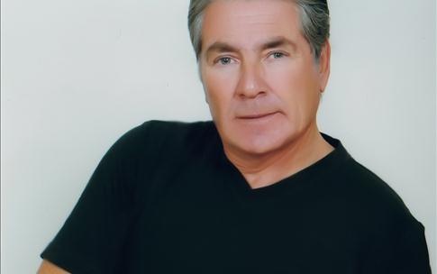 فيديو- مصطفى فهمي في وصلة رقص مع دينا