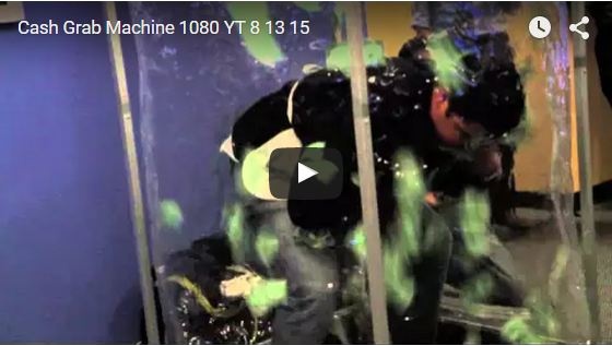 بالفيديو– شركة تكافئ موظفيها بطريقة فريدة