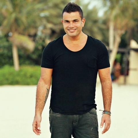 هل غنى عمرو دياب playback؟ ولماذا اعتذر من شذى؟