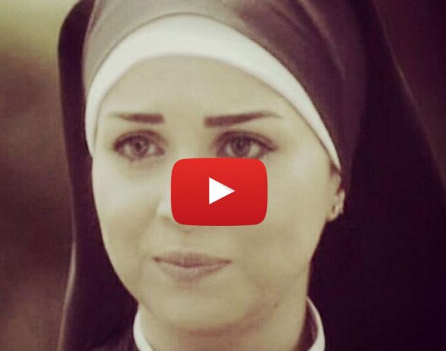 بالفيديو- مي عز الدين ترتدي زي راهبة وشاهدوا ماذا قالت عن ديانتها