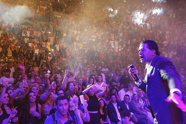 السوبرستار راغب علامة  يضيء سماء قرطاج