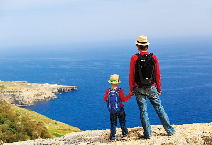 هنا تكون مسؤولية الأب في التربية أيضاً!