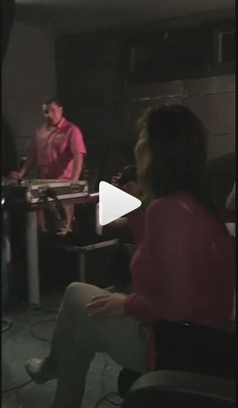 بالفيديو– أصالة في كواليس حفلتها المقبلة