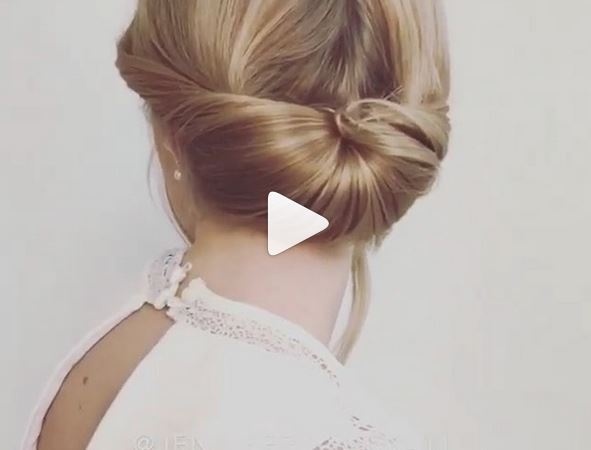 نفذي هذه التسريحة الرائعة ب ١٥ ثانية فقط...