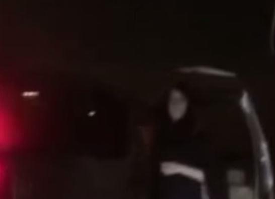 سعودية تتحرش بعامل في منزلها وتنشر الوقائع على 