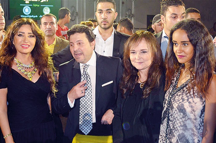 هاني شاكر يتسلّم درع شادية