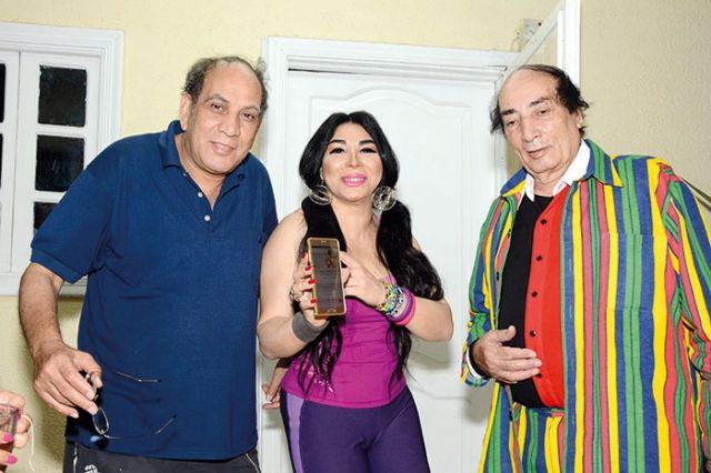 عبدالله مشرف ومنير مكرم وغادة إبراهيم