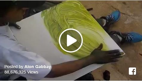 بالفيديو- لن تصدقوا كيف يرسم هذا الشاب