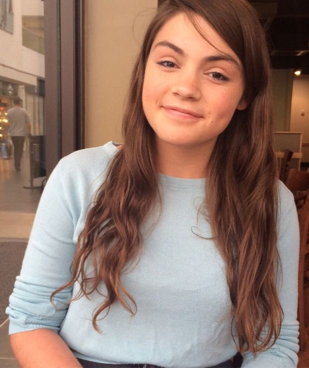 فتاة بريطانية تغسل يديها 50 مرّة يوميا!