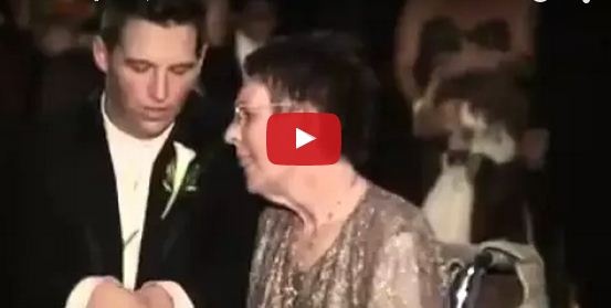 بالفيديو- عريس يلقّن العالم درساً في الوفاء