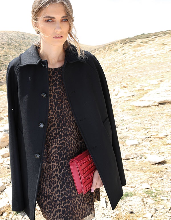 بين الفخامة واللامبالاة، تهبّ أجواء الحرية على التصاميم الغجرية الجديدة. إعتمدي هذه الطلة...