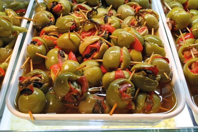 أندلوسيا في إسبانيا والمشي الجبلي 