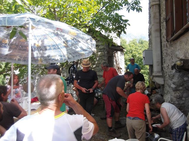 جزيرة سردينيا في إيطاليا