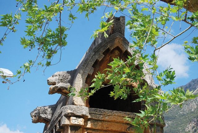 بلدة الصيادين كاس في تركيا حيث تاريخ الليكيين ينتظرك بصمت 