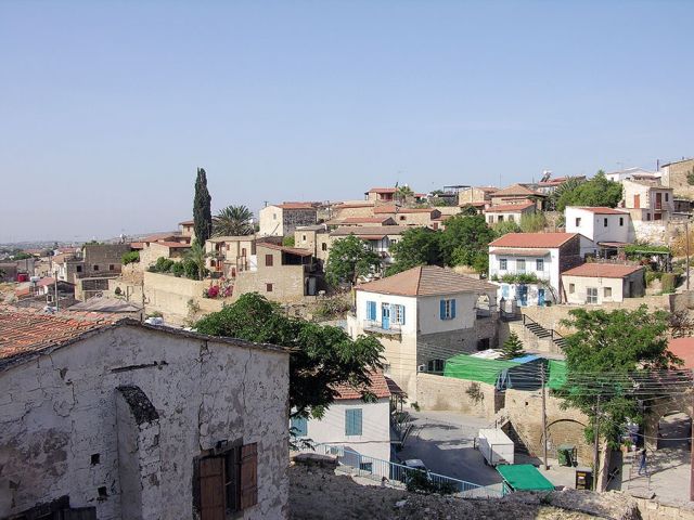 قبرص خريفها هدوء وشمس دافئة 