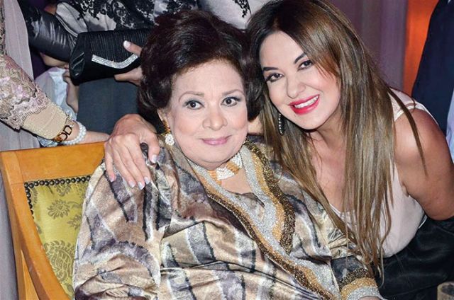 مادلين طبر وكريمة مختار
