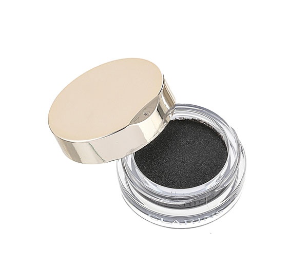 Clarins Ombre Matte in Carbon no.07