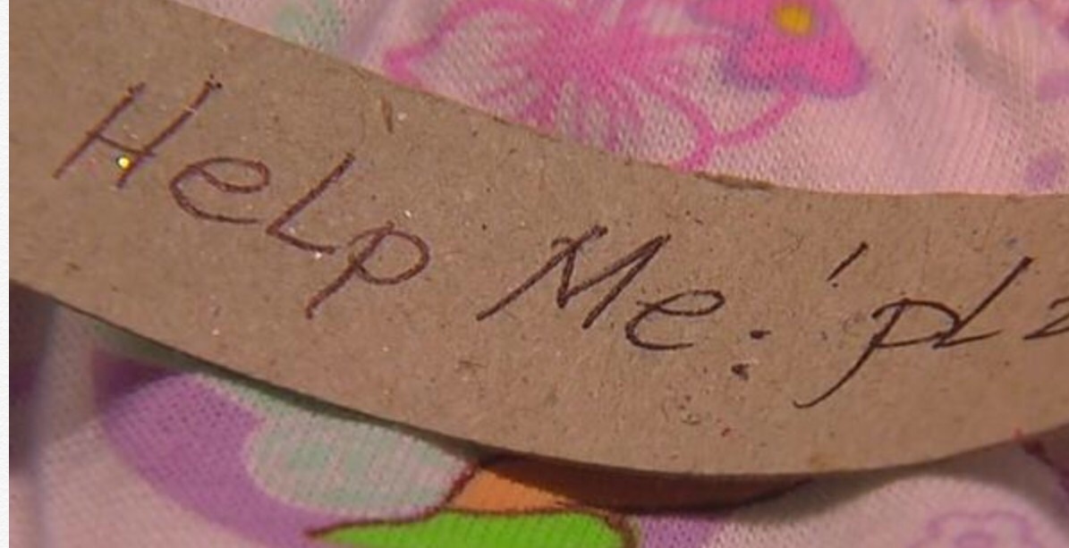 أم تجد رسالة مخيفة في علبة سراويل ابنتها الداخليّة