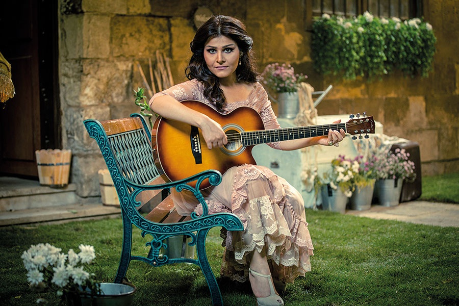 وعد البحري: دنيا بطمة سرقتني ويزعجني لقب «خليفة أسمهان»